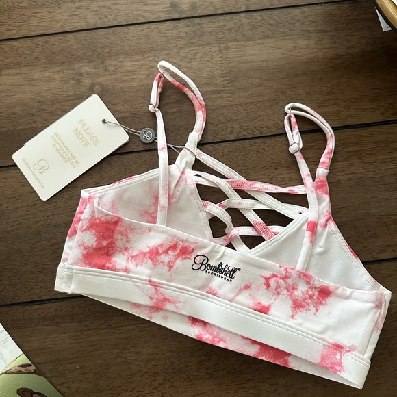 Bombshell Sportswear Pink/White Tie-Dye Sexy Back Leggings & Cross My Heart Bra - Picture 6 of 15